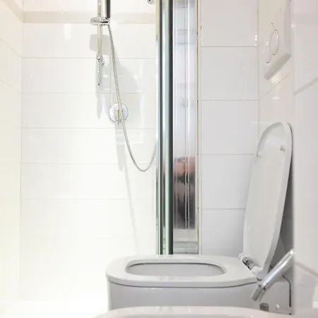 Апартаменты Giulia House Via Dell Ariento 5 *