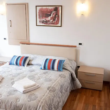 Apartment Giulia House Via Dell Ariento 5 Florence